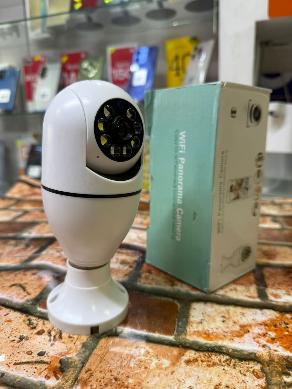 Cámara Bombillo E27 Wi-Fi 5MP con Visión a Color Nocturna, Zoom 4X, Seguimiento Humano y Audio Bidireccional (PTZ 360°)