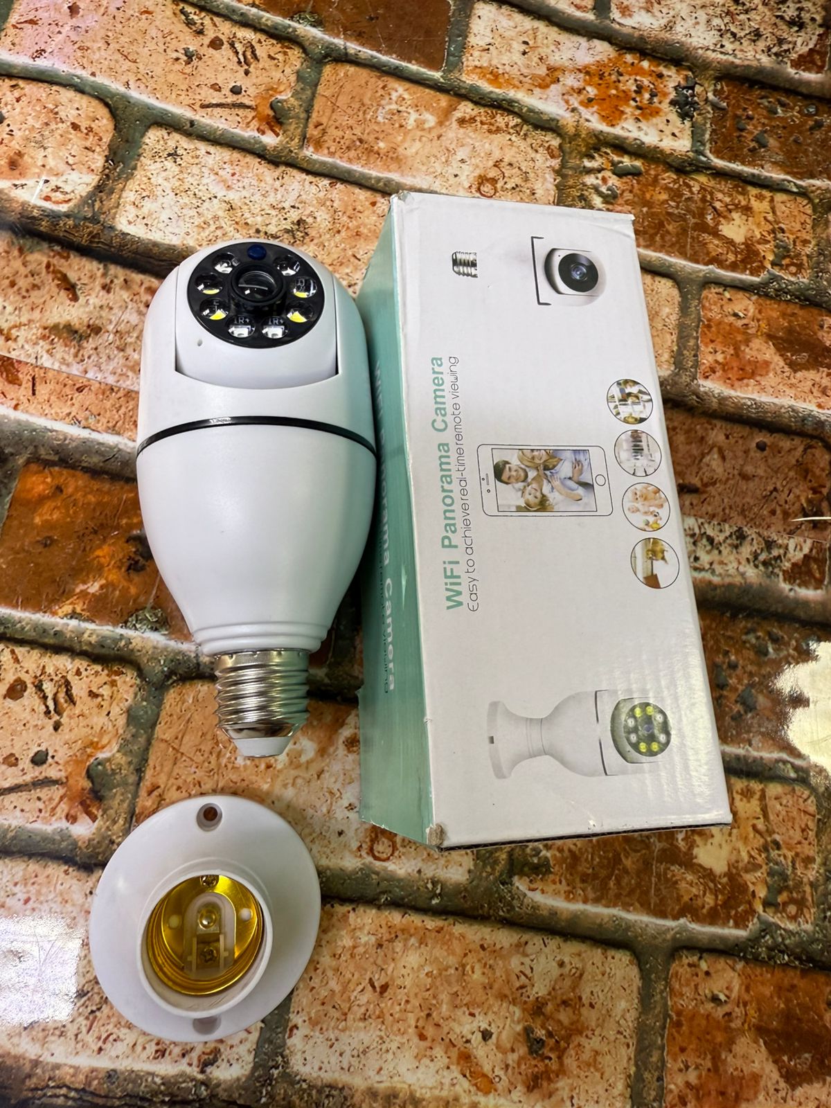 Cámara Bombillo E27 Wi-Fi 5MP con Visión a Color Nocturna, Zoom 4X, Seguimiento Humano y Audio Bidireccional (PTZ 360°)