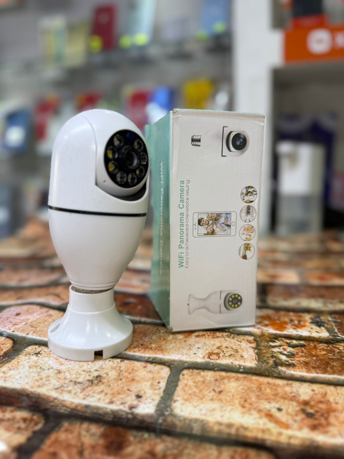 Cámara Bombillo E27 Wi-Fi 5MP con Visión a Color Nocturna, Zoom 4X, Seguimiento Humano y Audio Bidireccional (PTZ 360°)